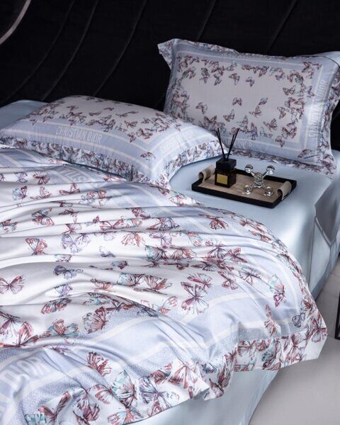 КПБ с одеялом C.Dior home collection