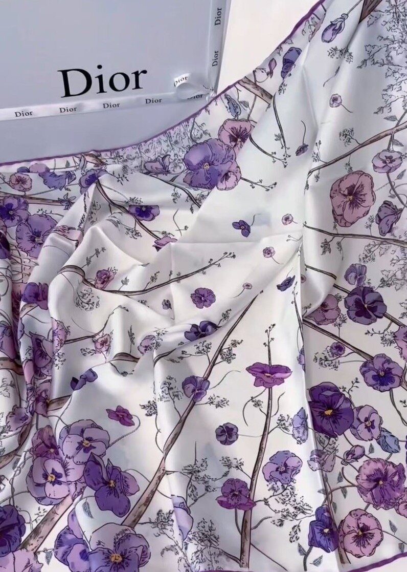 Платок шелковый Christian Dior